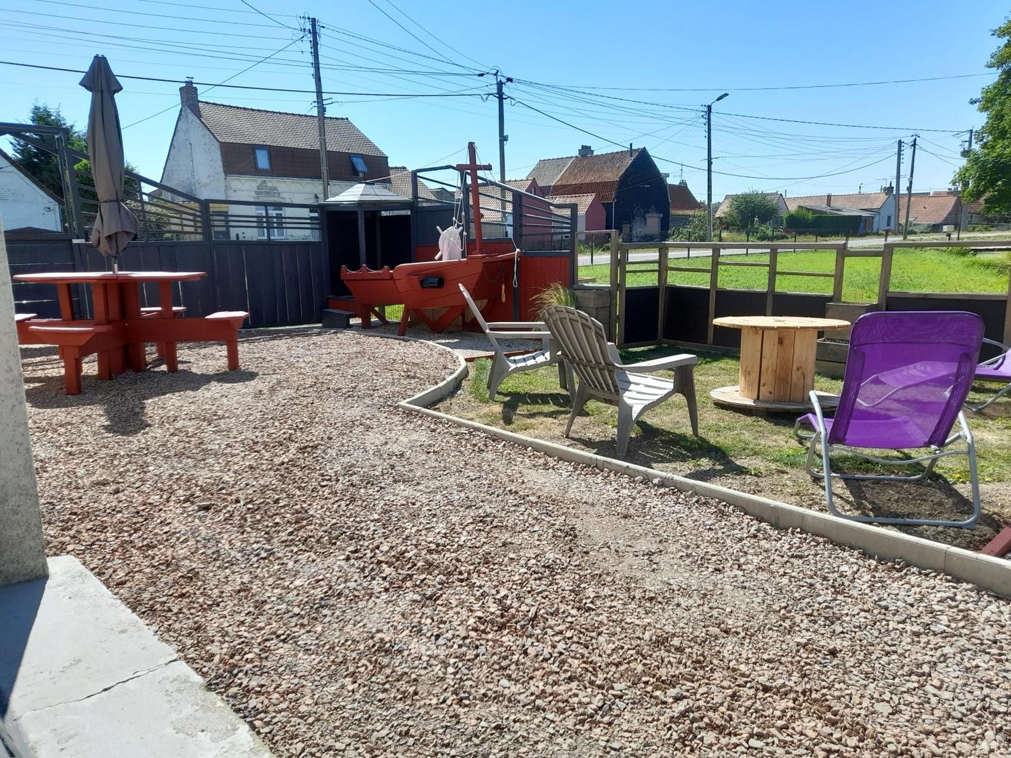 Le Gite Des 4 Saisons Maison De Vacances Avec Parking Et Jardin Saint-Omer  Rom bilde